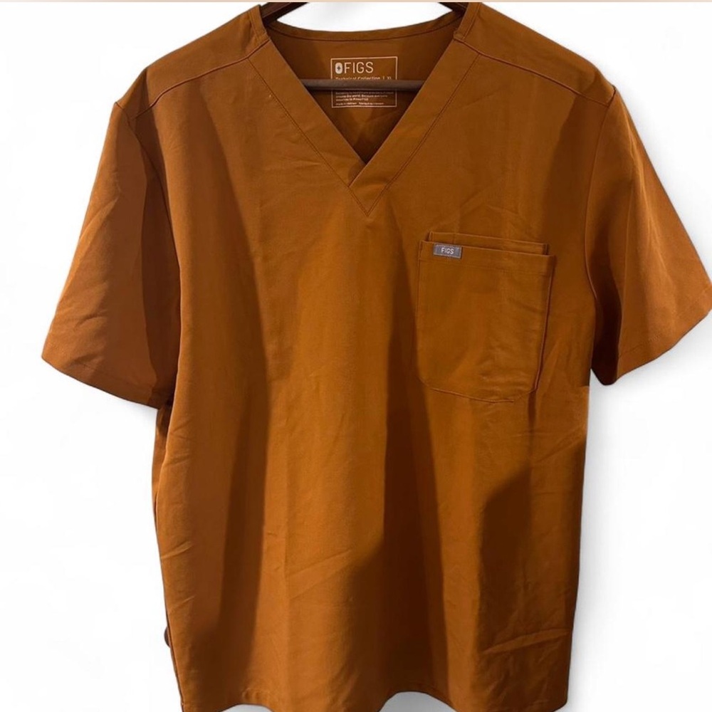 Figs Men's Atlantic Fall Scrub Top Size XL